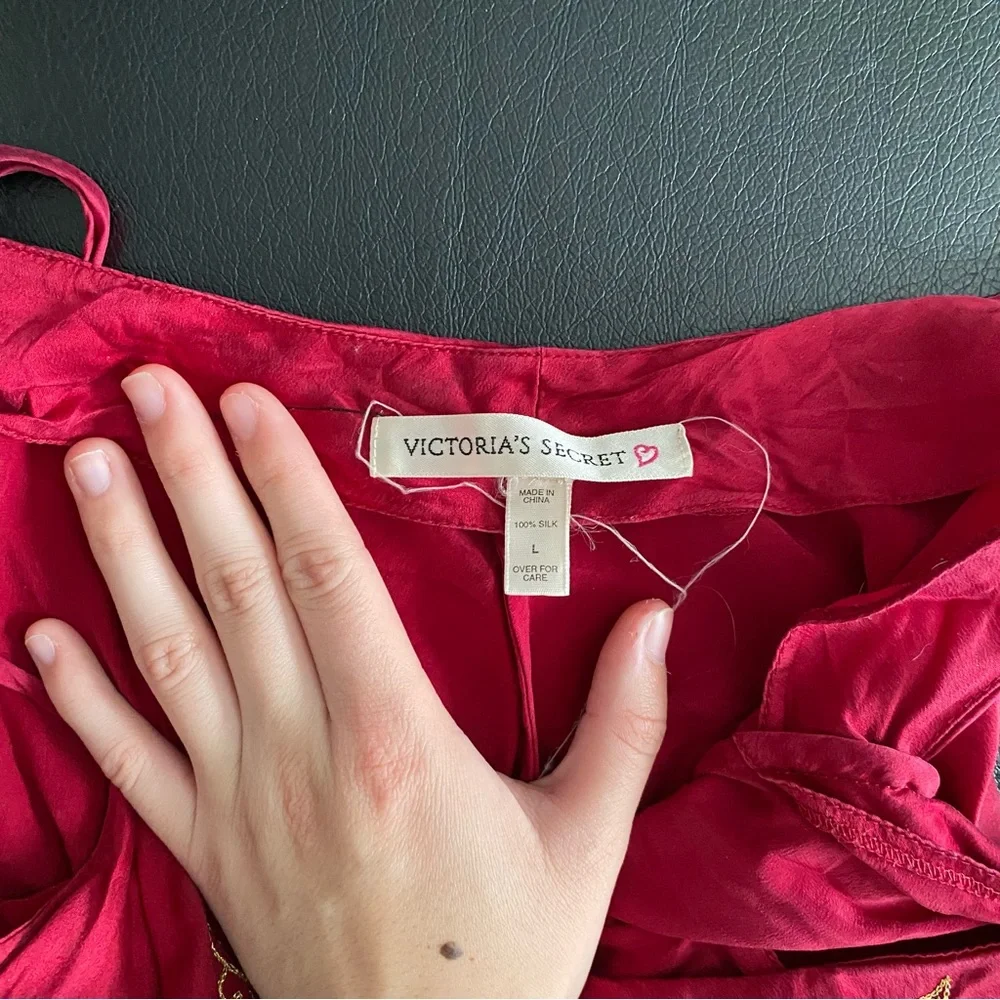 VINTAGE VICTORIA'S SECRET 100% Silk Red Chemise Slip Dress with Gold Florals - Picture 5 of 5